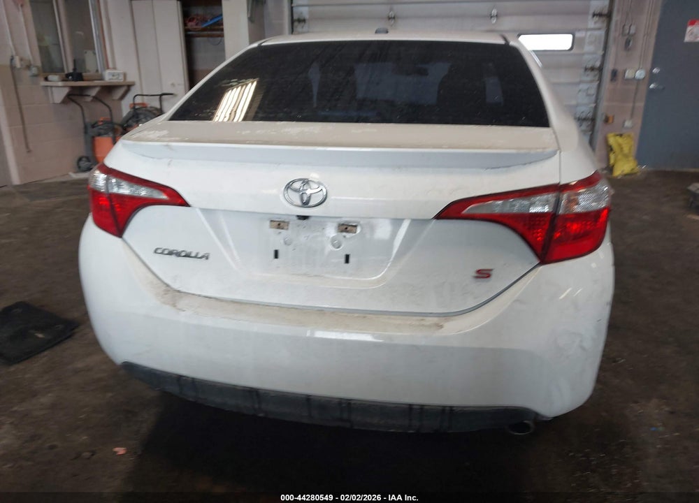 2015 TOYOTA COROLLA S PREMIUM VIN: 5YFBURHE8FP250876