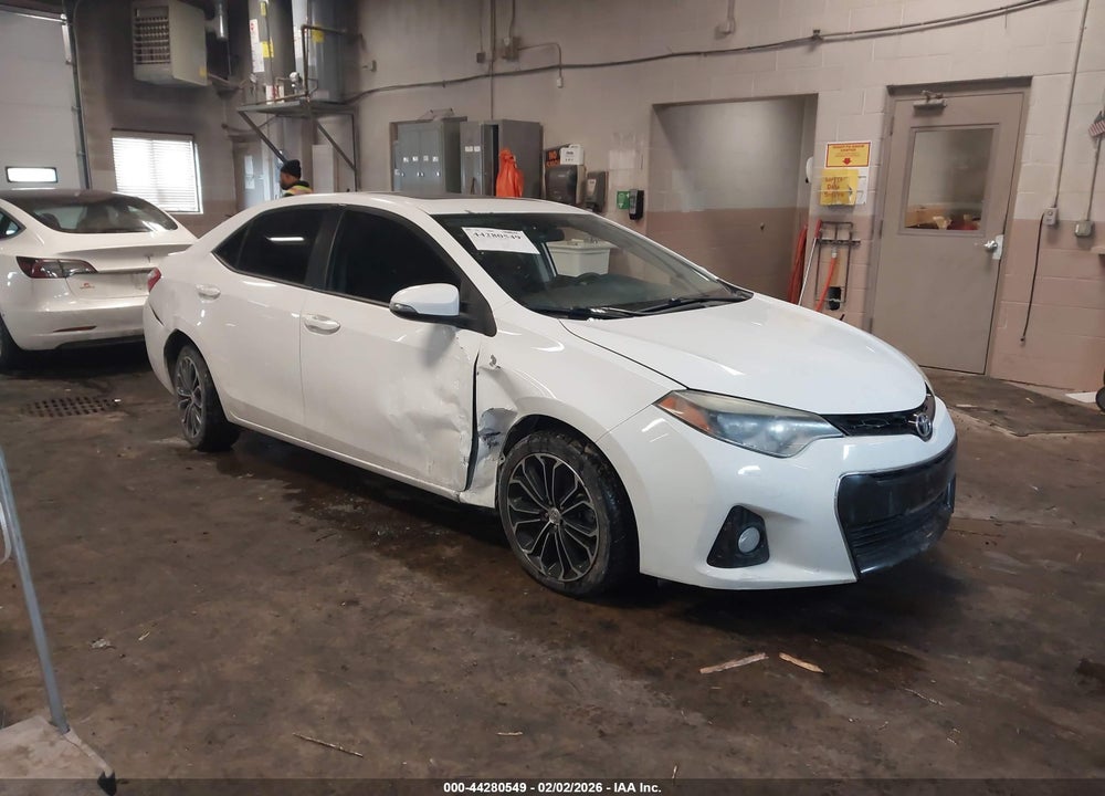 2015 TOYOTA COROLLA S PREMIUM VIN: 5YFBURHE8FP250876