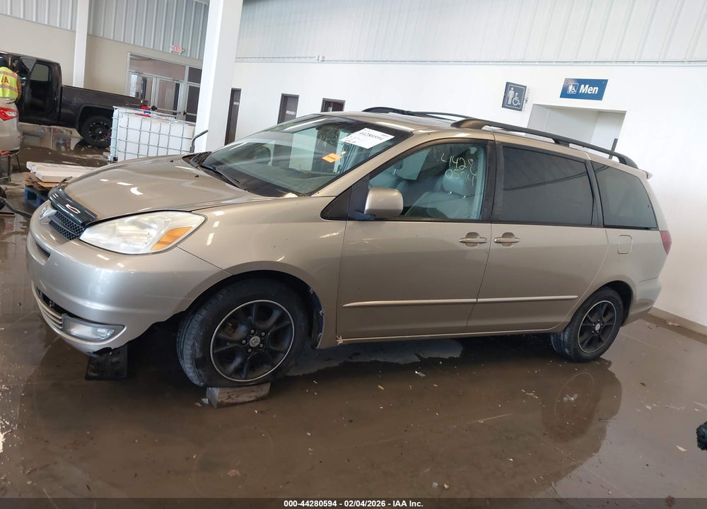 2005 TOYOTA SIENNA XLE VIN: 5TDZA22C95S234505