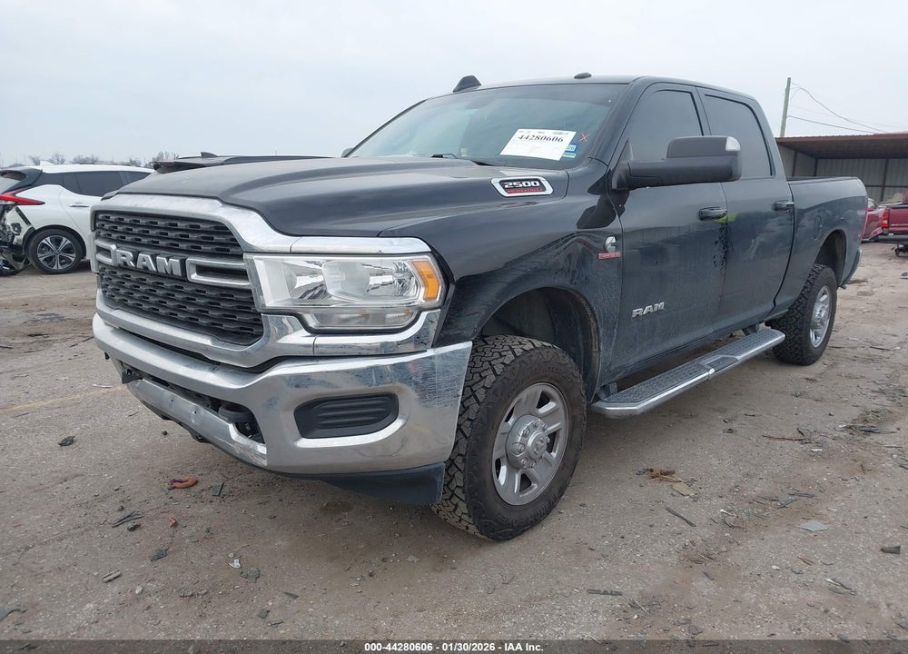 2022 RAM 2500 BIG HORN  4X4 6'4 BOX VIN: 3C6UR5DL6NG423183