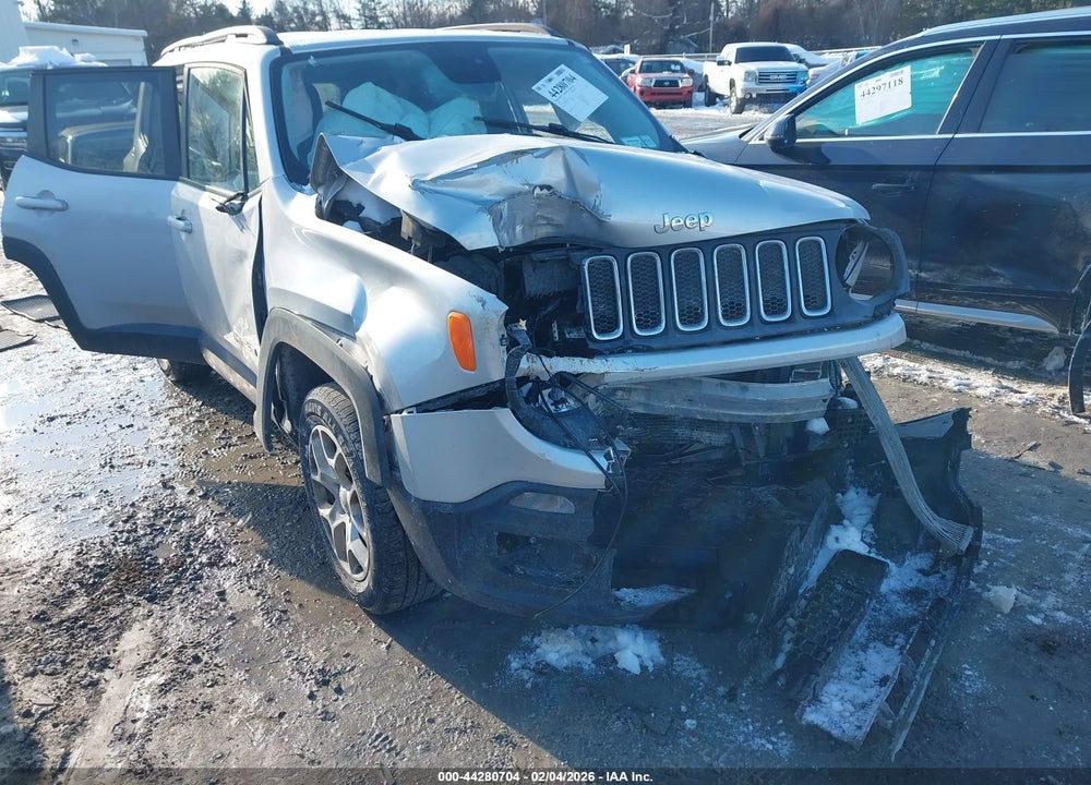 2016 JEEP RENEGADE LATITUDE VIN: ZACCJBBT1GPC55323