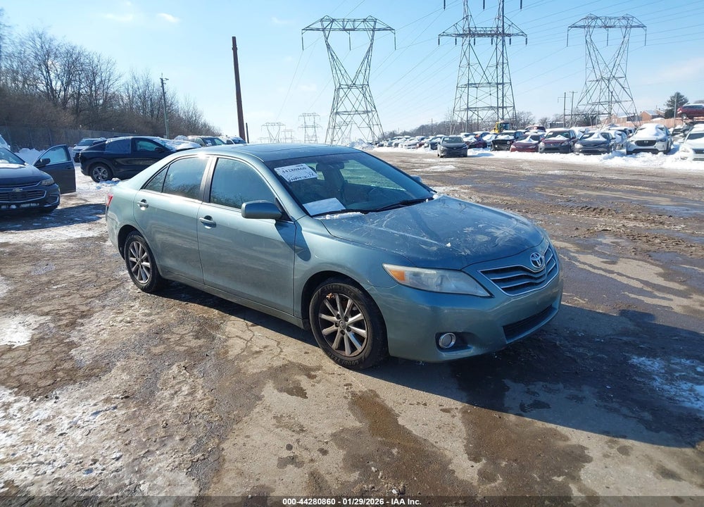 2011 TOYOTA CAMRY XLE VIN: 4T1BF3EK0BU589612