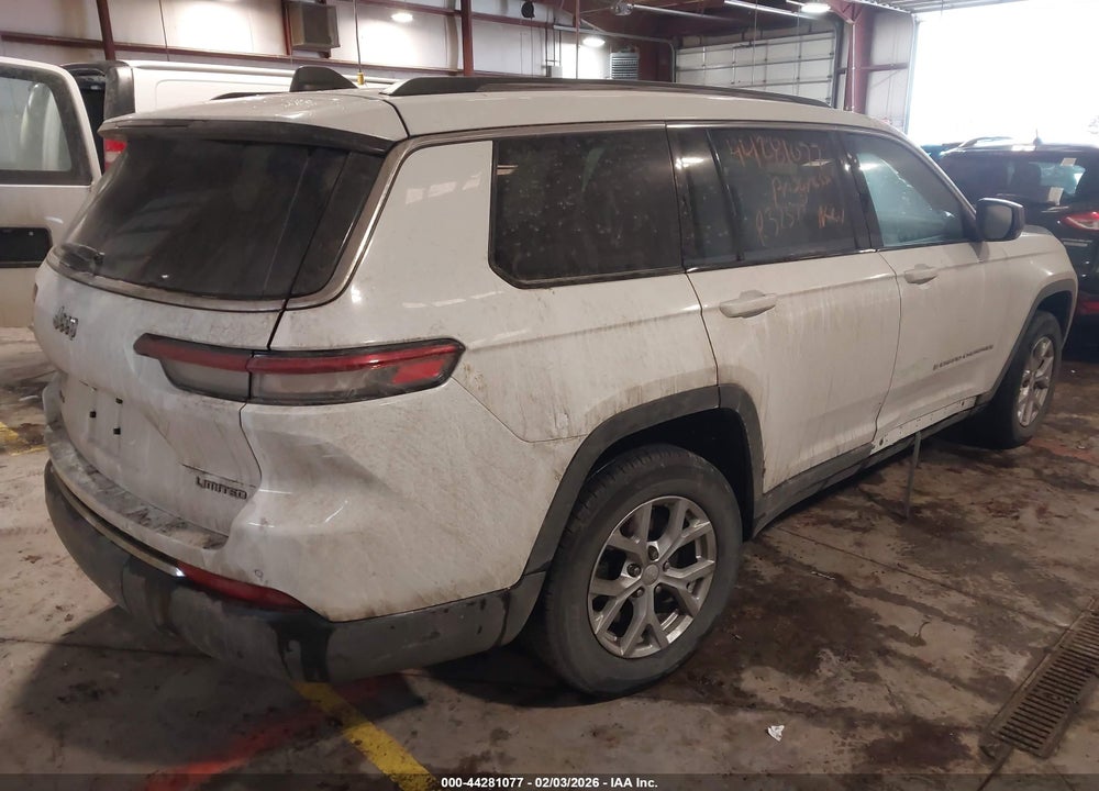 2023 JEEP GRAND CHEROKEE L LIMITED 4X4 VIN: 1C4RJKBG0P8832377