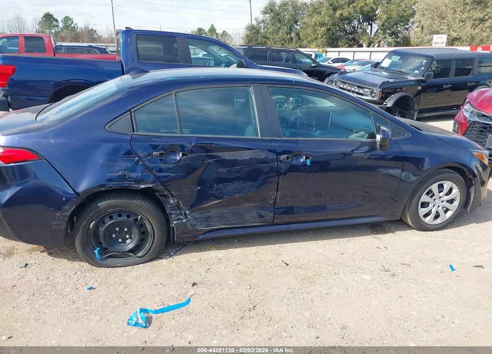 2020 TOYOTA COROLLA LE VIN: 5YFEPRAE0LP072939