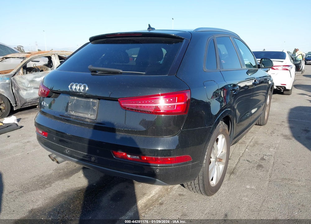 2018 AUDI Q3 2.0T PREMIUM/2.0T SPORT PREMIUM VIN: WA1BCCFS5JR006829