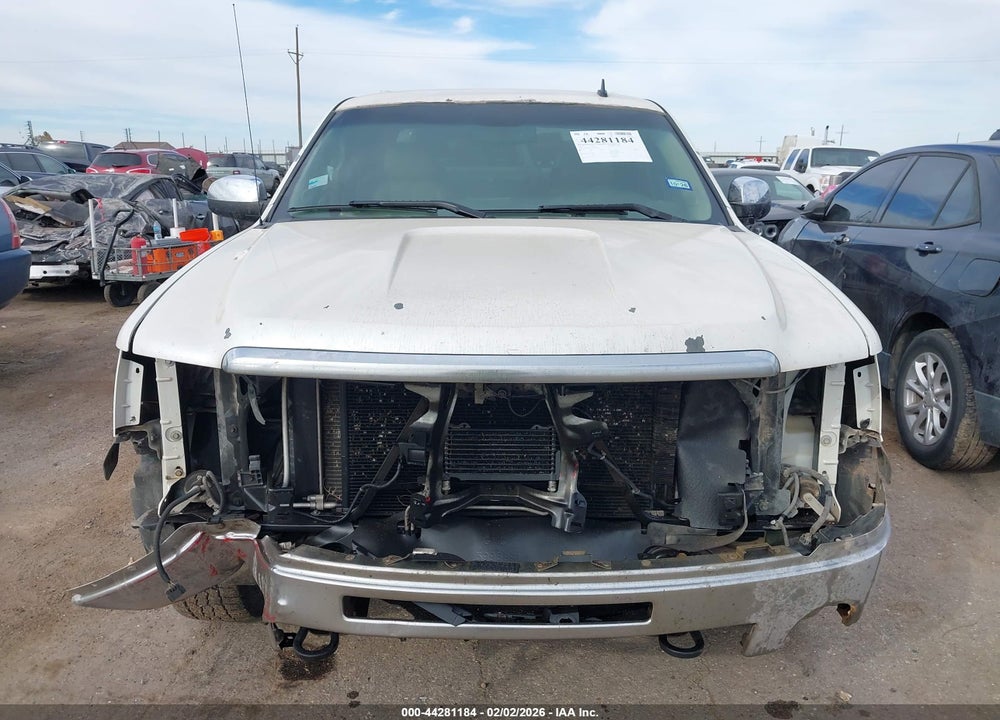 2011 GMC SIERRA 1500 SLE VIN: 3GTP2VE33BG358149