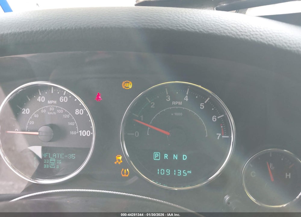 2018 JEEP WRANGLER JK UNLIMITED SPORT S 4X4 VIN: 1C4BJWDG7JL805574