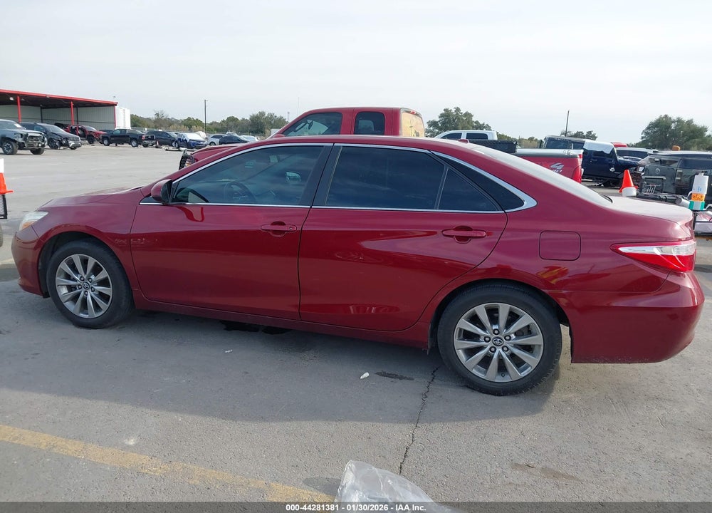 2017 TOYOTA CAMRY XLE VIN: 4T1BF1FK2HU711771