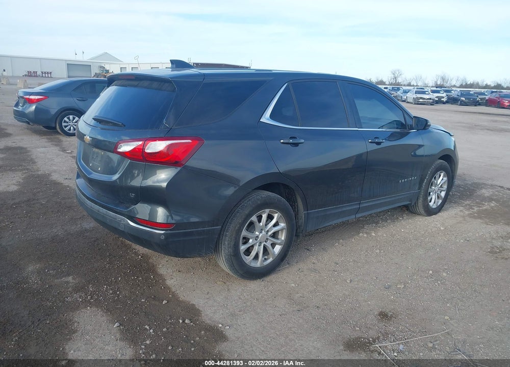 2018 CHEVROLET EQUINOX LT VIN: 2GNAXJEV6J6108102