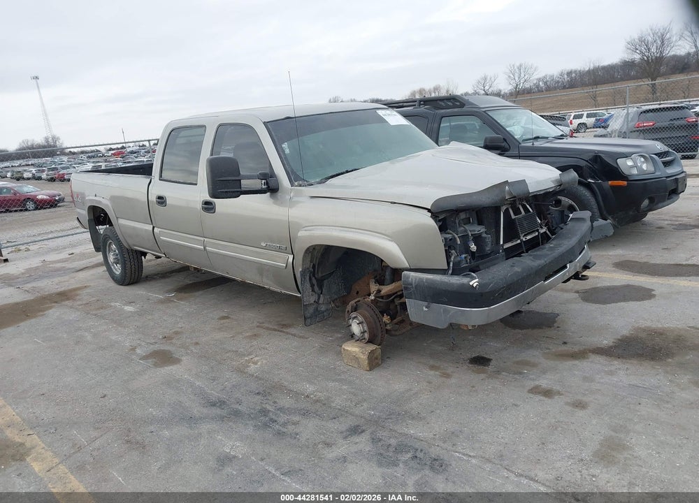 2003 CHEVROLET SILVERADO 2500HD LS VIN: 1GCHK23U43F228611