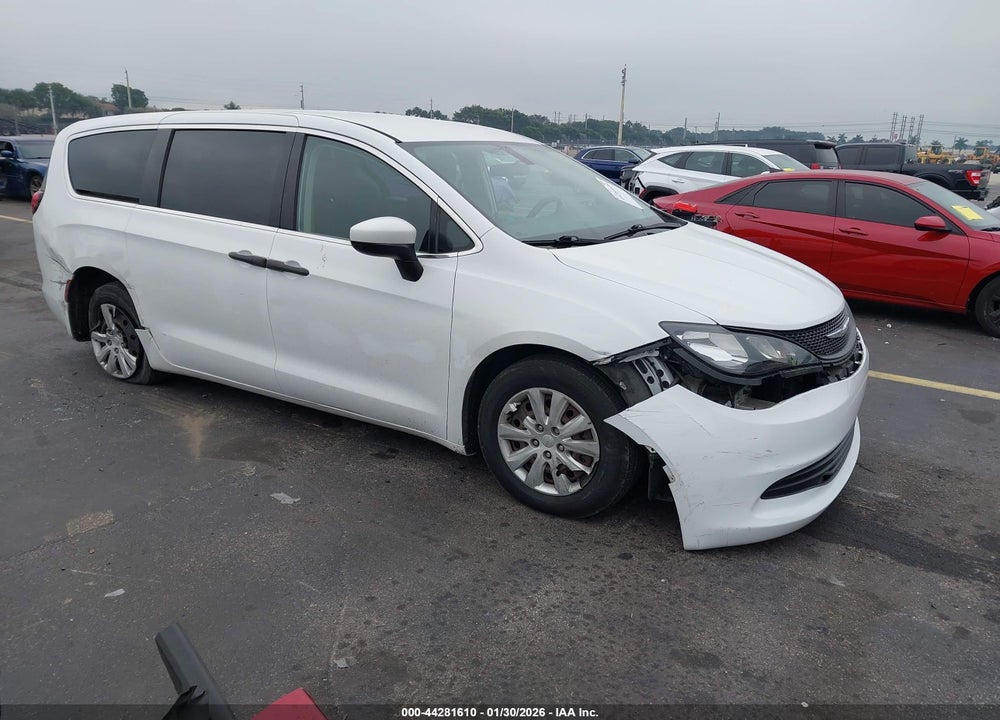 2018 CHRYSLER PACIFICA L VIN: 2C4RC1AG7JR125505