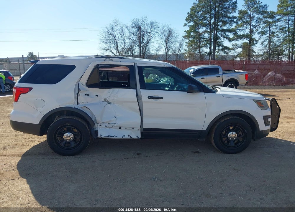 2016 FORD UTILITY POLICE INTERCEPTOR VIN: 1FM5K8AR8GGC62115