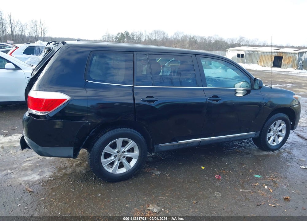 2012 TOYOTA HIGHLANDER BASE V6 VIN: 5TDBK3EH6CS159707
