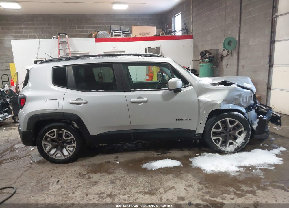 2015 JEEP RENEGADE LATITUDE VIN: ZACCJABT0FPB75826