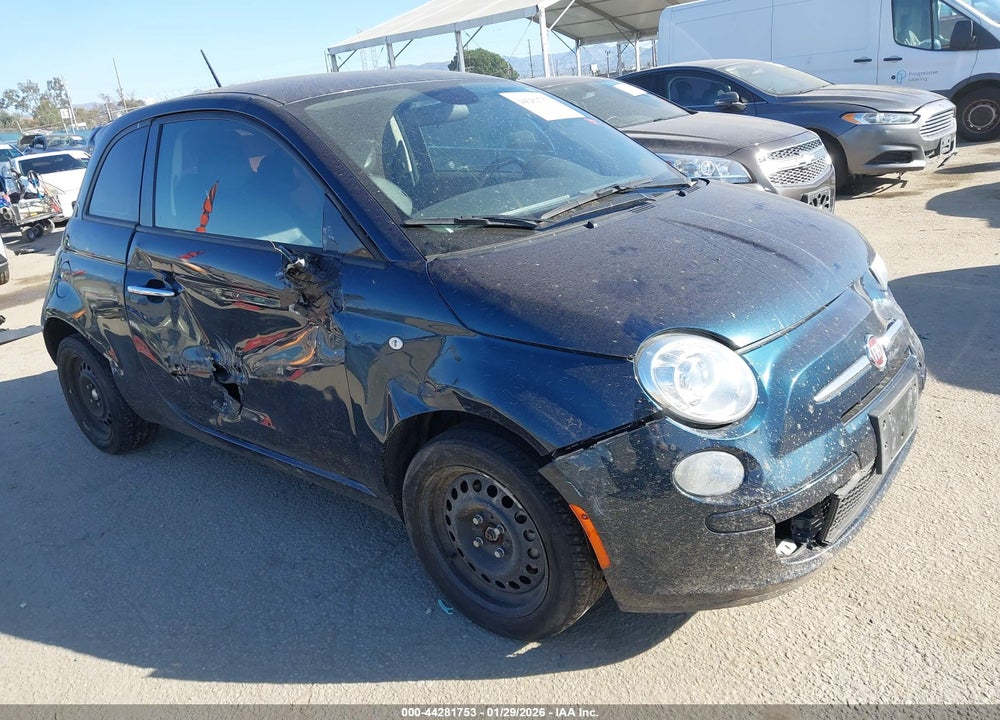 2015 FIAT 500 POP VIN: 3C3CFFAR5FT607927