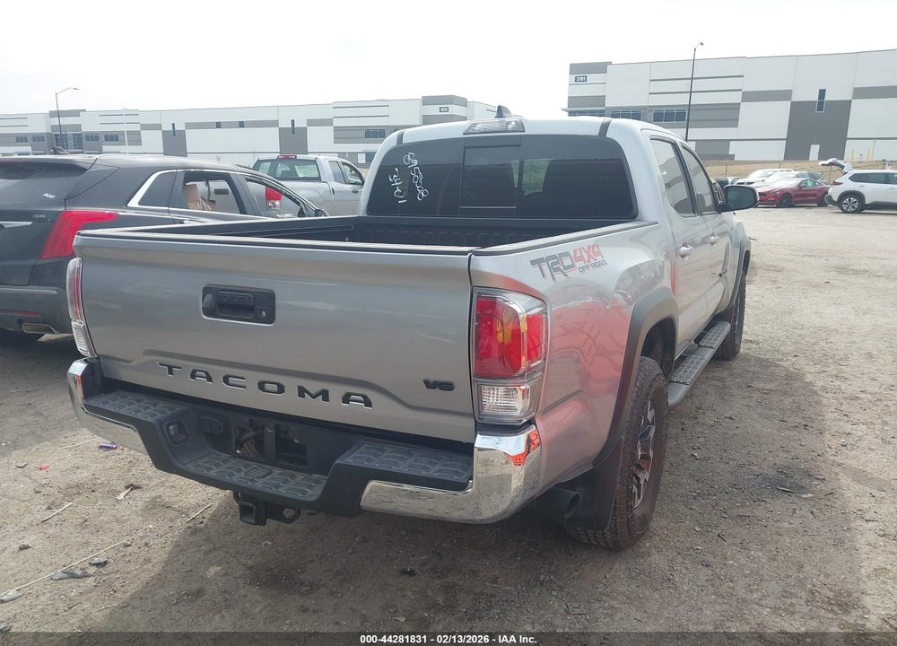 2022 TOYOTA TACOMA TRD OFF ROAD VIN: 3TMCZ5AN0NM463917