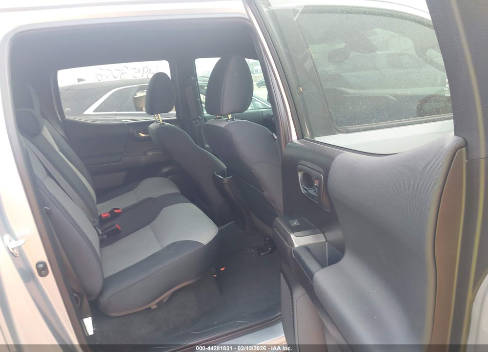 2022 TOYOTA TACOMA TRD OFF ROAD VIN: 3TMCZ5AN0NM463917