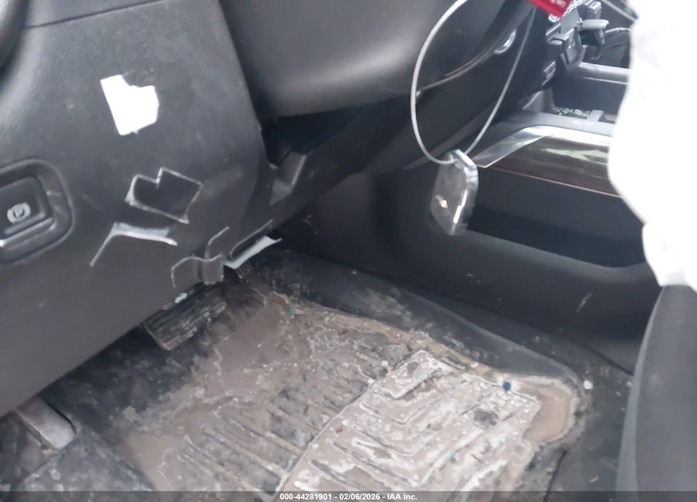 2019 CHEVROLET SILVERADO 1500 RST VIN: 1GCRYEED9KZ268679
