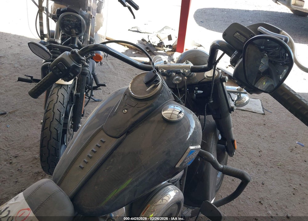 2025 HARLEY-DAVIDSON FLHC VIN: 1HD1YA911SB039510