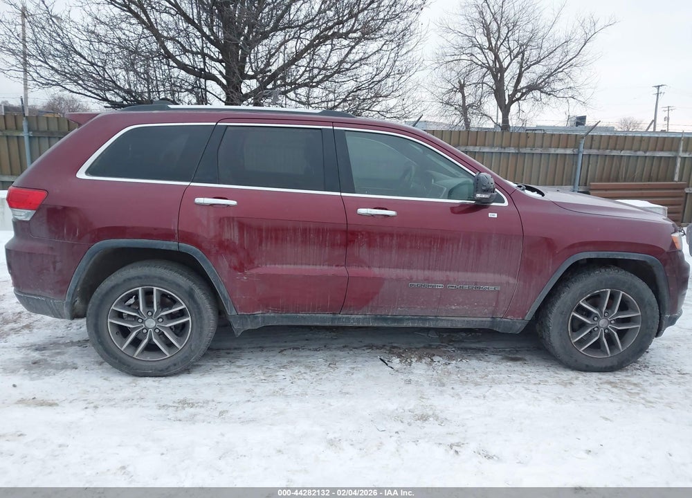 2017 JEEP GRAND CHEROKEE LIMITED 4X2 VIN: 1C4RJEBG5HC793611