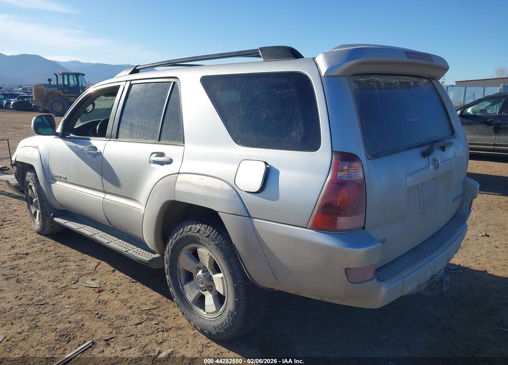 2005 TOYOTA 4RUNNER LIMITED V8 VIN: JTEBT17R950057195