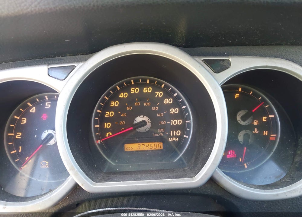 2005 TOYOTA 4RUNNER LIMITED V8 VIN: JTEBT17R950057195