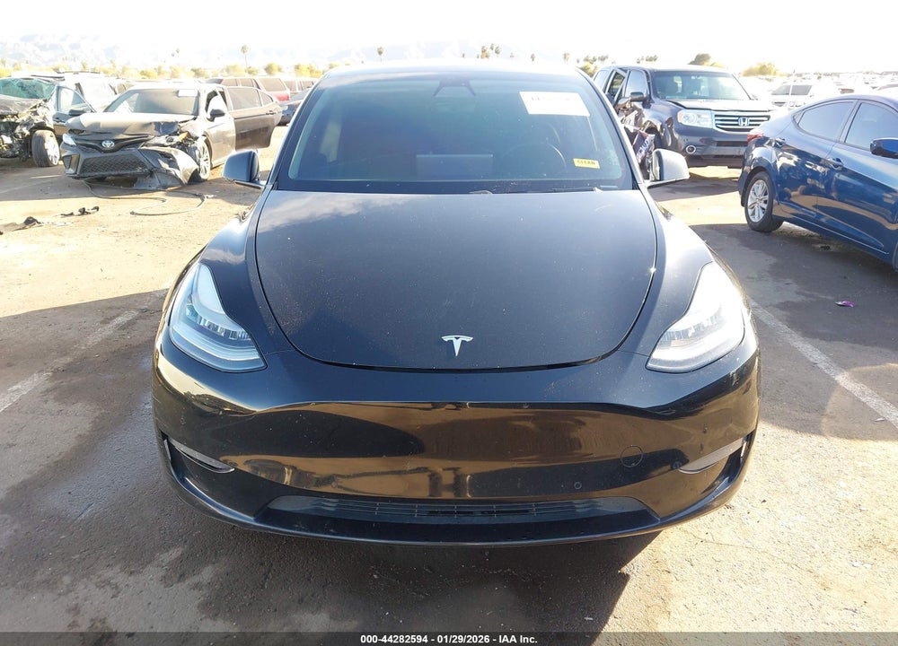 2020 TESLA MODEL Y LONG RANGE DUAL MOTOR ALL-WHEEL DRIVE VIN: 5YJYGDEE4LF027105