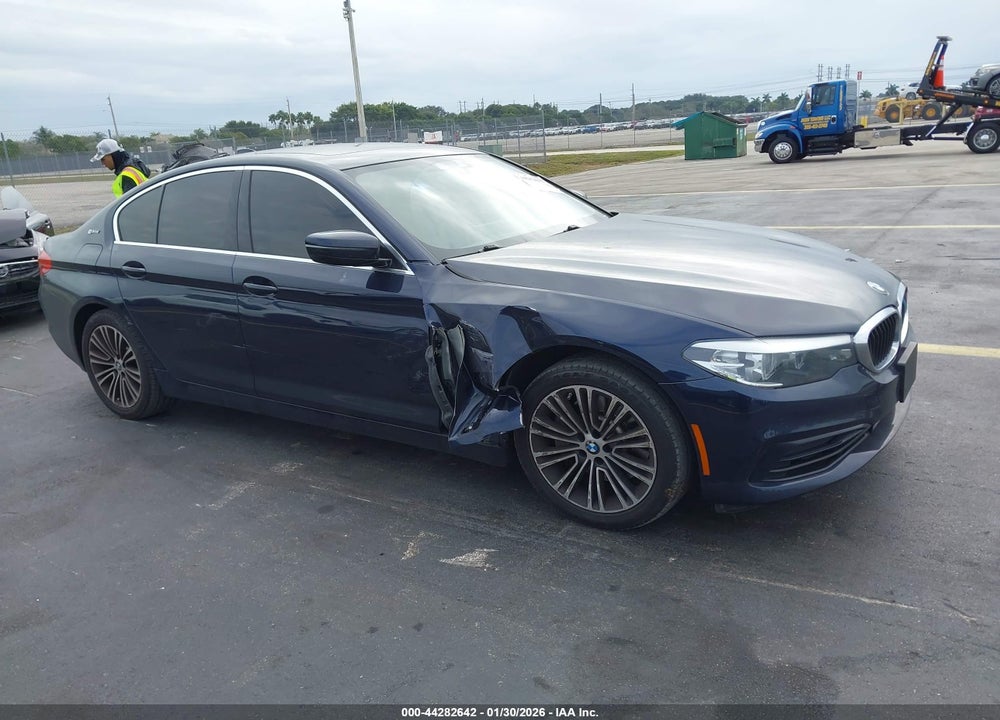 2019 BMW 530E IPERFORMANCE VIN: WBAJA9C5XKB391756