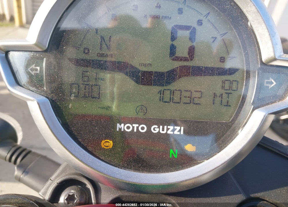 2021 MOTO GUZZI V7 STONE VIN: ZGUKZUA08MM000456
