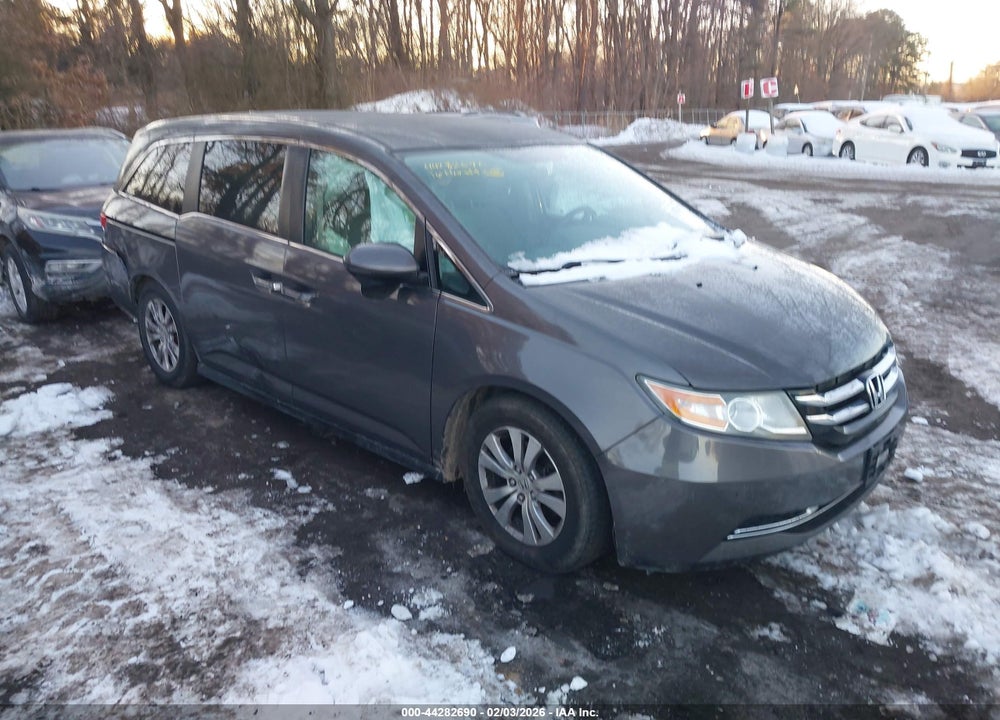 2016 HONDA ODYSSEY SE VIN: 5FNRL5H35GB155939