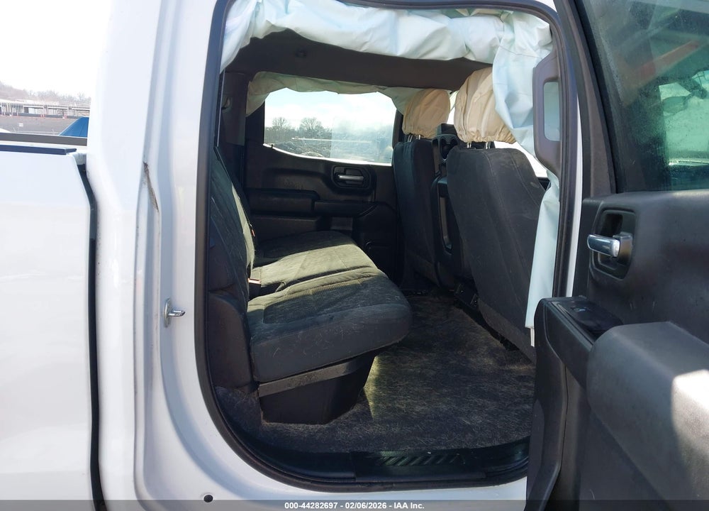 2019 CHEVROLET SILVERADO 1500 CUSTOM VIN: 3GCPWBEH1KG151399