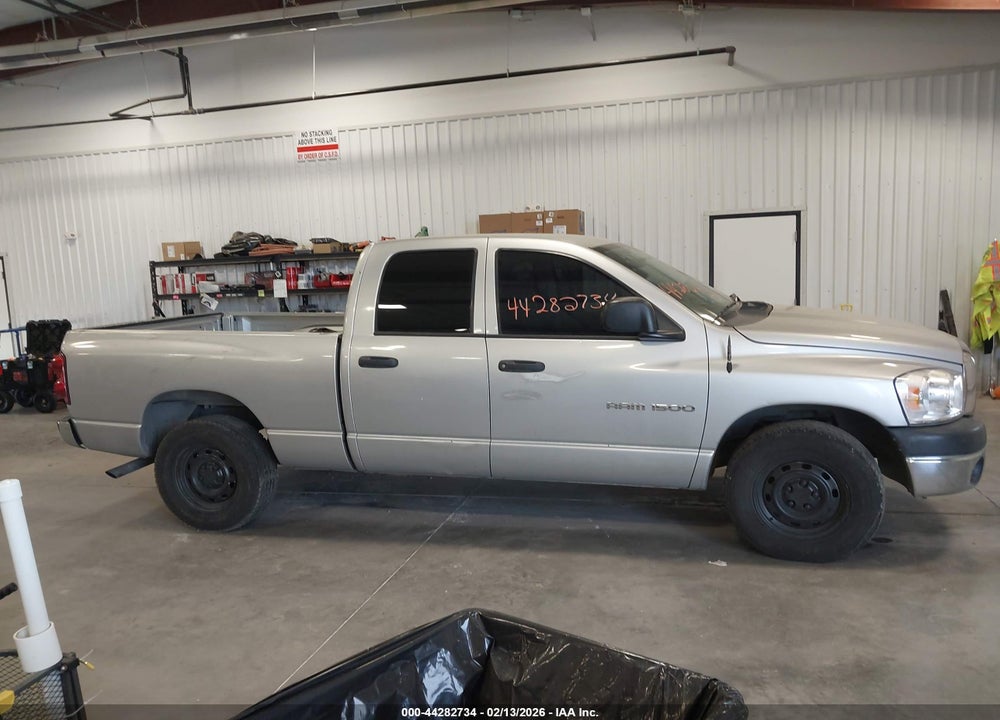 2007 DODGE RAM 1500 ST VIN: 1D7HA18K47J537220