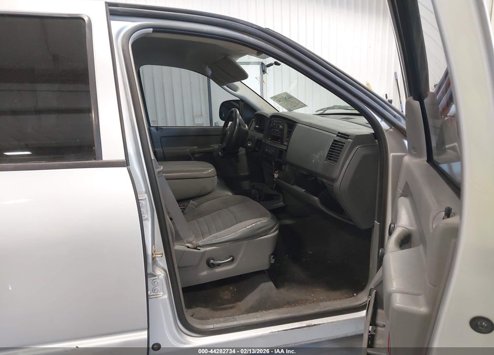 2007 DODGE RAM 1500 ST VIN: 1D7HA18K47J537220