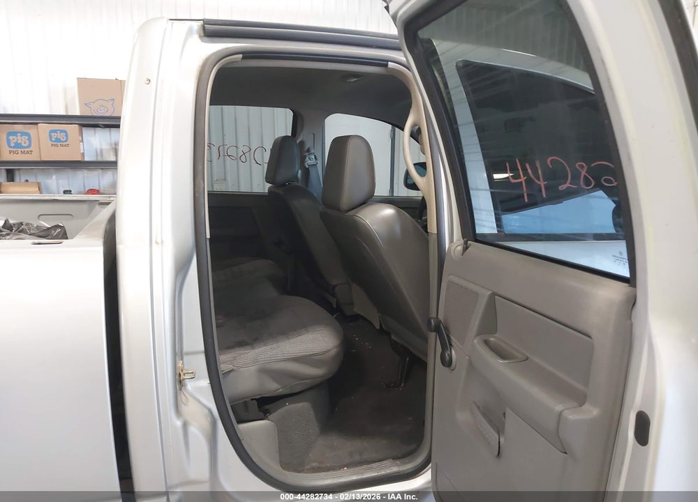 2007 DODGE RAM 1500 ST VIN: 1D7HA18K47J537220