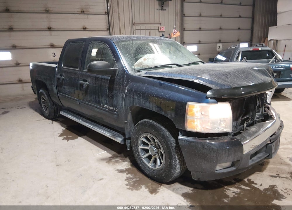 2010 CHEVROLET SILVERADO 1500 LT VIN: 3GCRKSE35AG282228