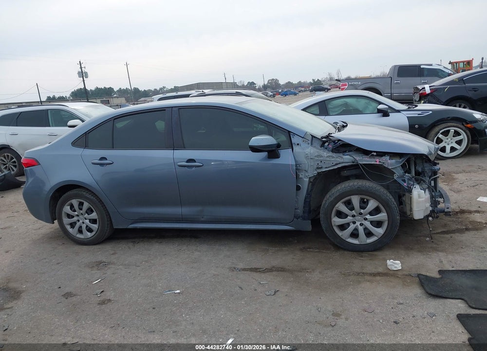 2020 TOYOTA COROLLA LE VIN: JTDEPRAE2LJ113592