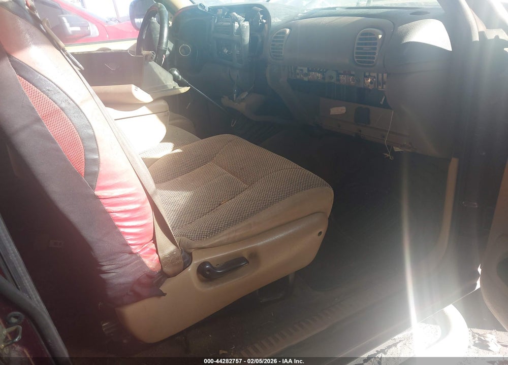 2000 DODGE RAM 2500 ST VIN: 3B7KC2367YG131297