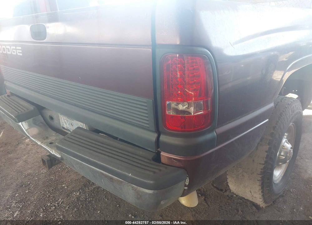 2000 DODGE RAM 2500 ST VIN: 3B7KC2367YG131297