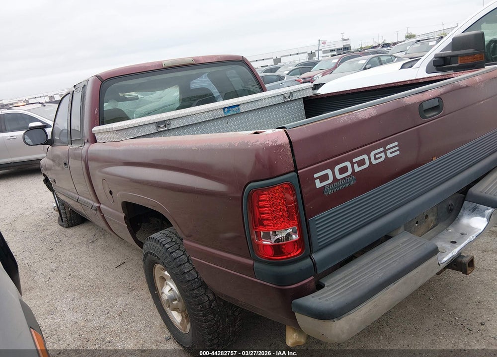 2000 DODGE RAM 2500 ST VIN: 3B7KC2367YG131297