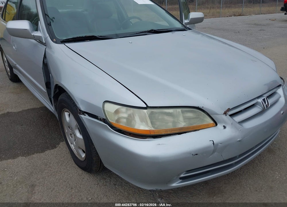 2002 HONDA ACCORD SDN EX W/LEATHER VIN: 1HGCG16512A047795