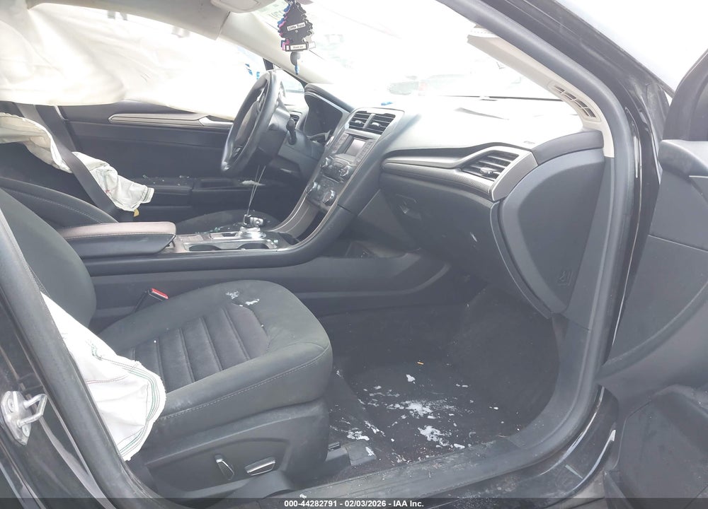 2018 FORD FUSION SE VIN: 3FA6P0H73JR194652