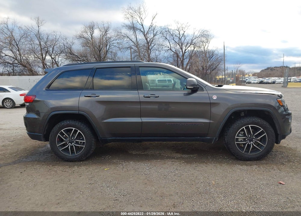 2019 JEEP GRAND CHEROKEE VIN: 1C4RJFLG2KC697110