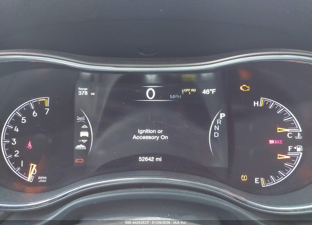 2019 JEEP GRAND CHEROKEE VIN: 1C4RJFLG2KC697110