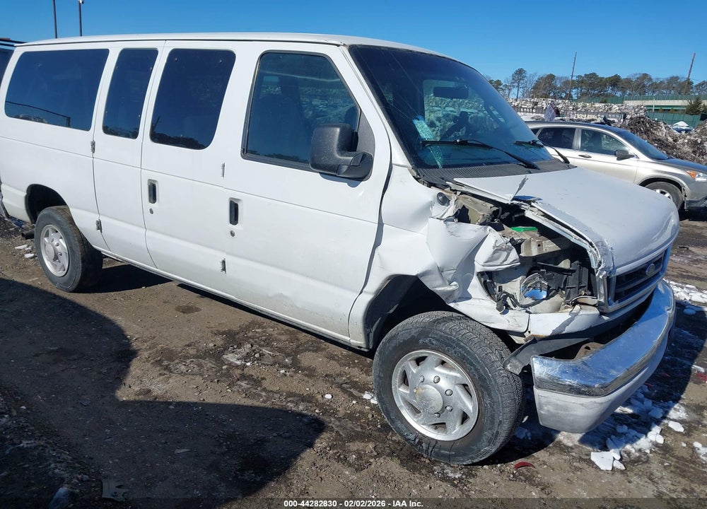 2006 FORD E-350 SUPER DUTY CHATEAU/XL/XLT VIN: 1FBNE31LX6HB32439