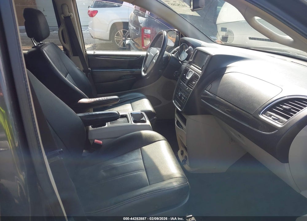 2016 CHRYSLER TOWN & COUNTRY TOURING VIN: 2C4RC1BG8GR198454