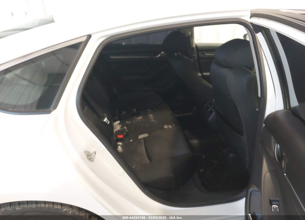 2018 HONDA ACCORD EX VIN: 1HGCV1F43JA224178