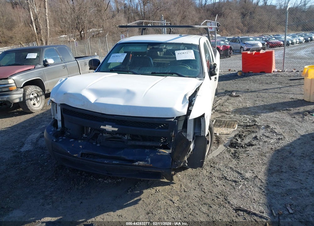 2011 CHEVROLET SILVERADO 1500 WORK TRUCK VIN: 1GCRCPE00BZ391956