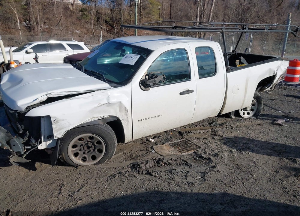 2011 CHEVROLET SILVERADO 1500 WORK TRUCK VIN: 1GCRCPE00BZ391956
