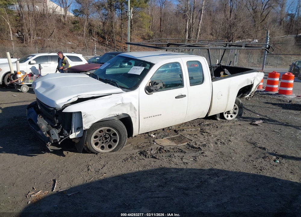 2011 CHEVROLET SILVERADO 1500 WORK TRUCK VIN: 1GCRCPE00BZ391956