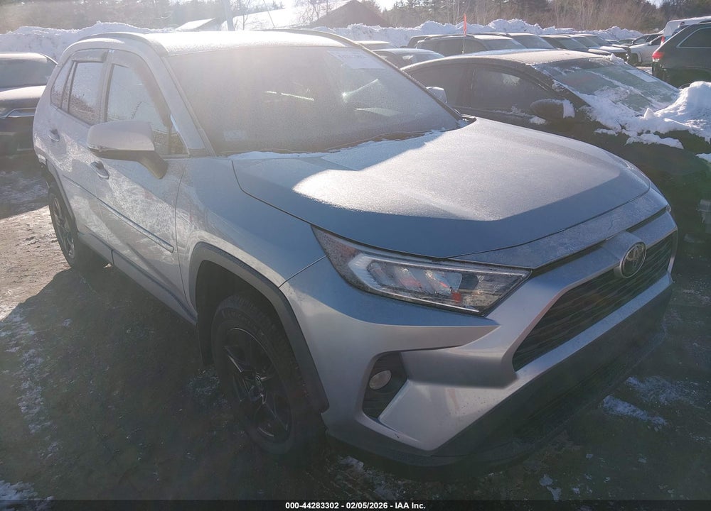 2021 TOYOTA RAV4 XLE VIN: 2T3P1RFV7MC191647